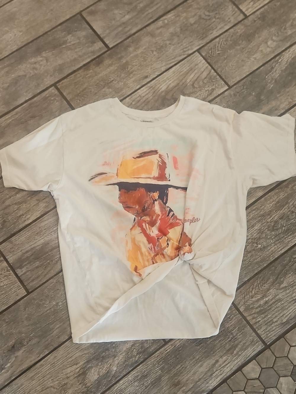 Wrangler Oversized Cream Tee with Painted Cowboy Graphic Size Medium